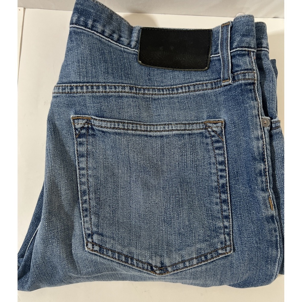 Eddie Bauer Jeans Mens 35x32 Blue Slim‎ Fit Straight Leg Stretch Casual Denim